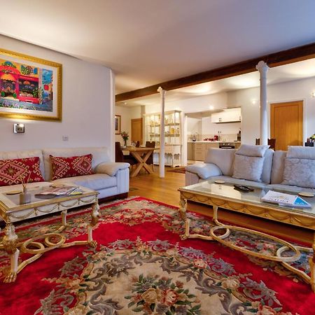 Stylish Town Centre Stay - 2-Bed Luxury Suite With Wifi Stamford Exterior foto