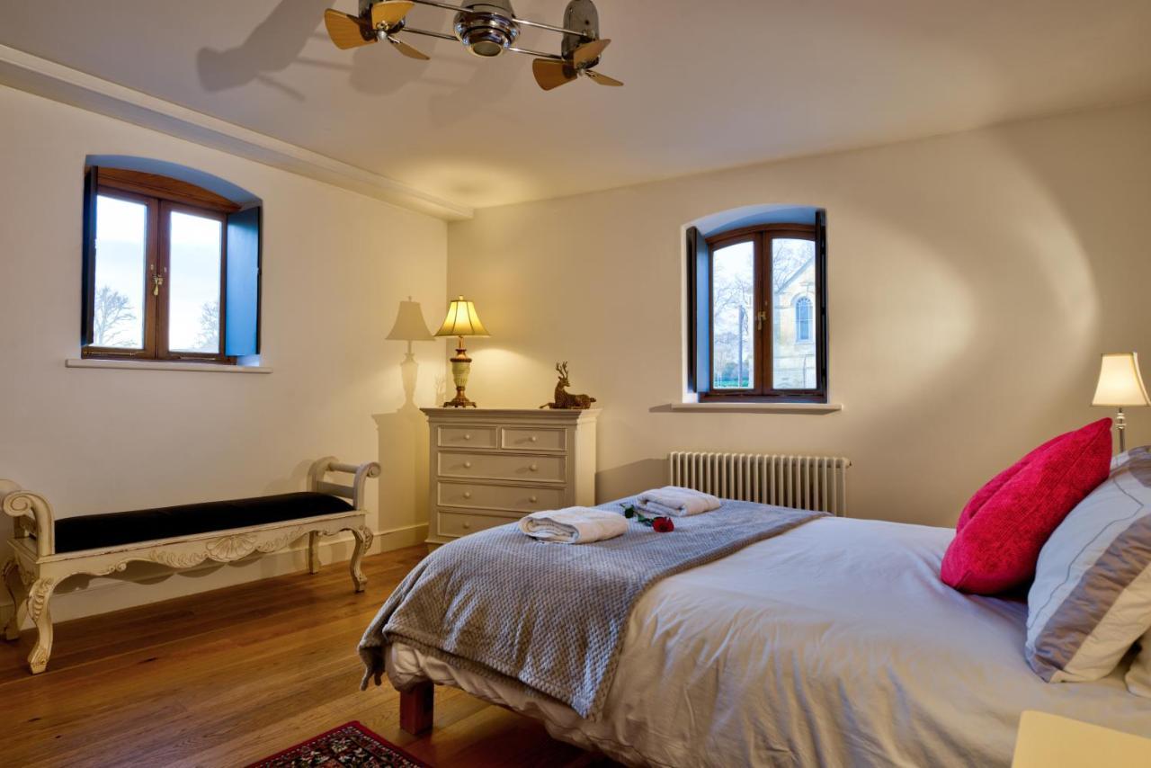 Stylish Town Centre Stay - 2-Bed Luxury Suite With Wifi Stamford Exterior foto