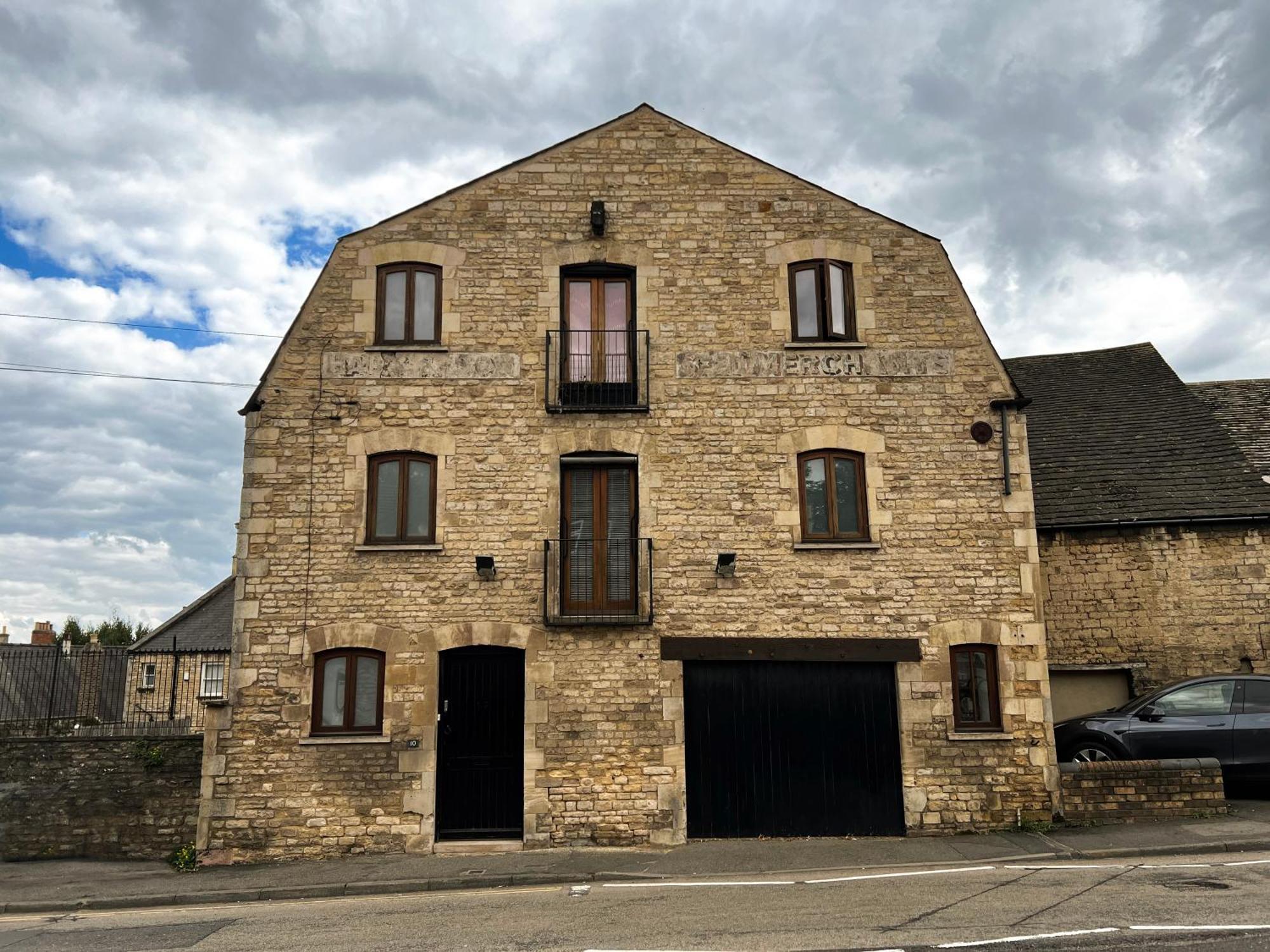 Stylish Town Centre Stay - 2-Bed Luxury Suite With Wifi Stamford Exterior foto